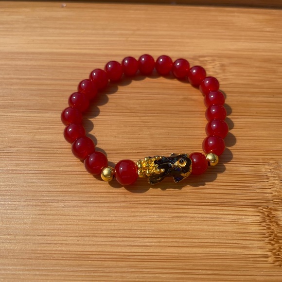 Hand Crafted Jewelry - Red Agate Bracelet